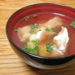 白身魚の吸い物 レシピ 作り方 By Yosaroh クックパッド 簡単おいしいみんなのレシピが353万品