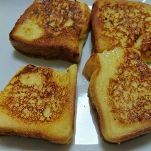固いフランスパンがふんわりとろ り プロ顔負けの フレンチトースト を作るためのポイント5つ Dressing ドレッシング
