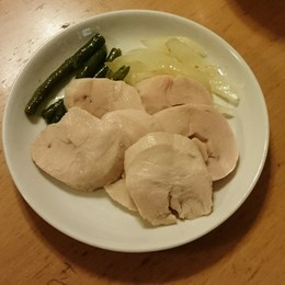 鶏ハム♪炊飯器使用で簡単、しっとり！ by fooma16 【クックパッド】 簡単おいしいみんなのレシピが357万品