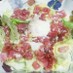 カリカリベーコンの温玉レタスサラダ