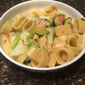 酒盗ペペロンチーノパスタ レシピ 作り方 By Beckii クックパッド 簡単おいしいみんなのレシピが360万品