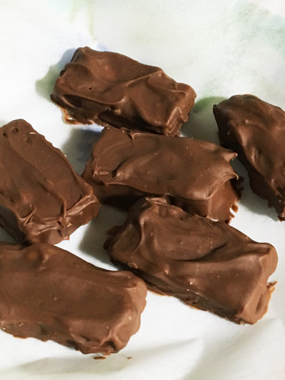 スニッカーズのチョコレートカップケーキのレシピ