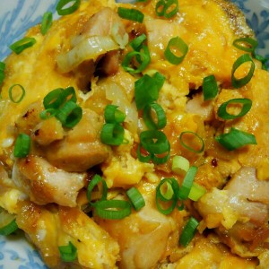卵たっぷり親子丼 レシピ 作り方 By ヤマサ醤油 クックパッド 簡単おいしいみんなのレシピが359万品