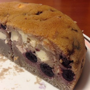 炊飯器で濃厚なブルーベリーチーズケーキ レシピ 作り方 By れもんずカフェ クックパッド 簡単おいしいみんなのレシピが355万品
