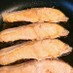 生鮭のバターポン酢焼き