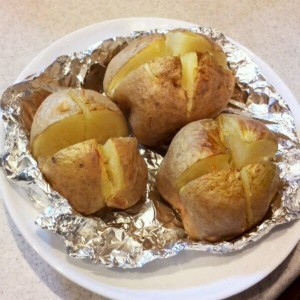 簡単 ホックホク焼きじゃがバター レシピ 作り方 By ドンコーネリアス クックパッド