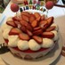 誕生日に♪苺たっぷりレアチーズケーキ
