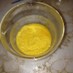 離乳食中期。3分でたまごの黄身の茶碗蒸し