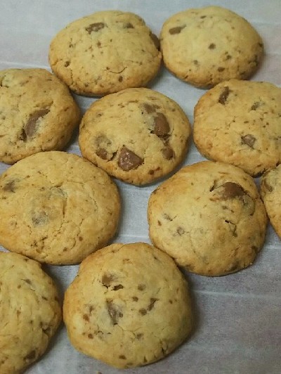 焼かないチョコレートピーナッツバタークッキーのレシピ