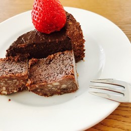 ローフード バナナチョコレートケーキ by chacorita 【クック