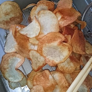 カリカリポテトチップス レシピ 作り方 By Kokokopan クックパッド 簡単おいしいみんなのレシピが354万品