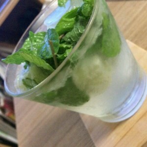 みんなで飲める ノンアルコールのモヒート レシピ 作り方 By さちーに クックパッド 簡単おいしいみんなのレシピが358万品