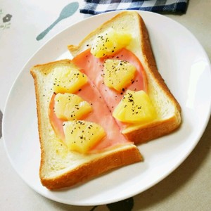 アロハ気分な トースト レシピ 作り方 By えまっちママ クックパッド 簡単おいしいみんなのレシピが367万品