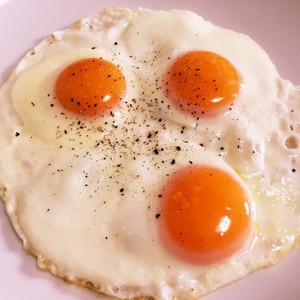 絶対に失敗しない半熟目玉焼き レシピ 作り方 By けーべー クックパッド 簡単おいしいみんなのレシピが350万品