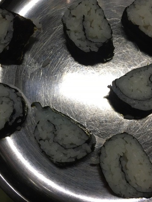 手づかみ応援幼児食 海苔巻きおにぎり レシピ 作り方 By Tama Sora クックパッド 簡単おいしいみんなのレシピが375万品