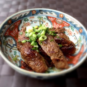 いのしし肉のステーキ ネギ塩だれ レシピ 作り方 By Moltobuono クックパッド 簡単おいしいみんなのレシピが360万品