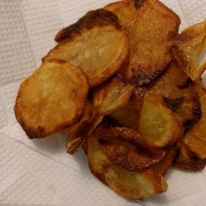 カリカリ フライドポテト ポテチ レシピ 作り方 By けゆあ クックパッド 簡単おいしいみんなのレシピが354万品