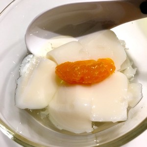 グリコ アーモンド効果の杏仁豆腐 レシピ 作り方 By 針木のぽち クックパッド 簡単おいしいみんなのレシピが361万品