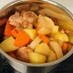 圧力鍋で簡単！鶏モモ肉と大根と人参の煮物