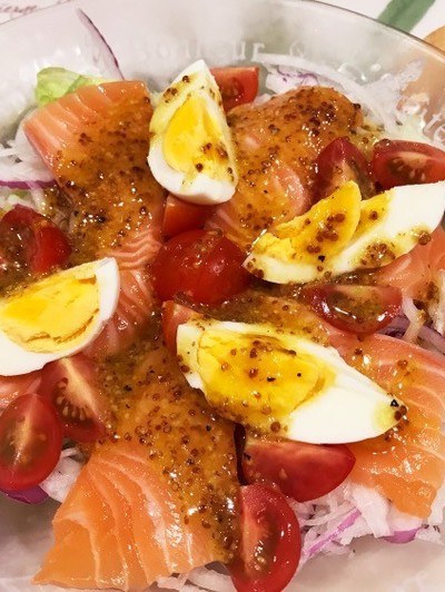 ハニーマスタードサーモンとレインボー野菜のレシピ