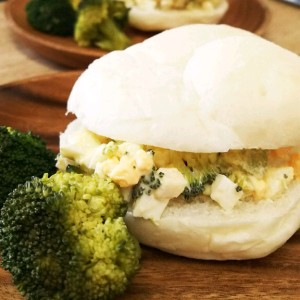 ブロッコリーと卵のサンドイッチ レシピ 作り方 By さんどいっこー クックパッド 簡単おいしいみんなのレシピが357万品