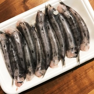 3ステップで超簡単 メヒカリの捌き方 レシピ 作り方 By 黒鯛チヌ子 クックパッド 簡単おいしいみんなのレシピが359万品