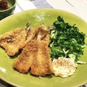 ショゴ カンパチ のフライ 青梗菜サラダ レシピ 作り方 By ラクラクダ クックパッド 簡単おいしいみんなのレシピが353万品
