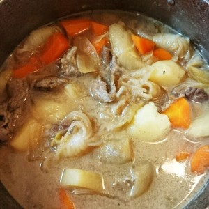 初心者でも簡単 めんつゆで肉じゃが レシピ 作り方 By Nao 2 クックパッド 簡単おいしいみんなのレシピが356万品