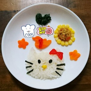 1歳バースデープレート キティ レシピ 作り方 By うさぽんたはげまる クックパッド 簡単おいしいみんなのレシピが357万品