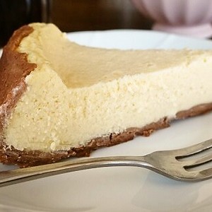 チーズケーキタルト Qc無水鍋使用 レシピ 作り方 By Sayuri1024 クックパッド 簡単おいしいみんなのレシピが350万品
