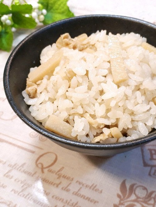 懐かしい春の混ぜご飯 山菜おもぶりご飯 レシピ 作り方 By やっこかあさん クックパッド 簡単おいしいみんなのレシピが377万品