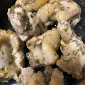 レモンバームのチキンソテー レシピ 作り方 By ちょろらび クックパッド 簡単おいしいみんなのレシピが358万品