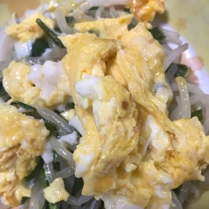 簡単 マヨ醤油のもやしニラたま レシピ 作り方 By ゆゆぶぅ クックパッド 簡単おいしいみんなのレシピが354万品