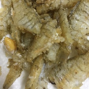 いしもちじゃこの唐揚げ レシピ 作り方 By Sawako クックパッド 簡単おいしいみんなのレシピが367万品