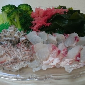 鯛 チヌ の湯引き レシピ 作り方 By 1646 クックパッド 簡単おいしいみんなのレシピが361万品
