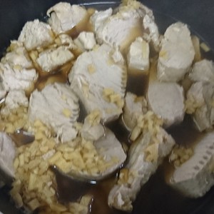 簡単 マグロの血合いの生姜煮 レシピ 作り方 By ゆゆぶぅ クックパッド 簡単おいしいみんなのレシピが359万品