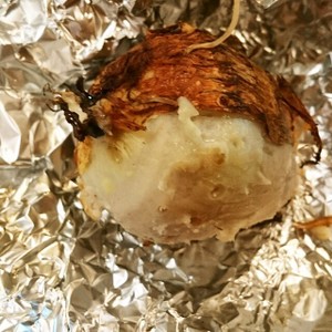 ツルン とむける ホクホク里芋の丸焼き レシピ 作り方 By ゆんやともも クックパッド 簡単おいしいみんなのレシピが361万品