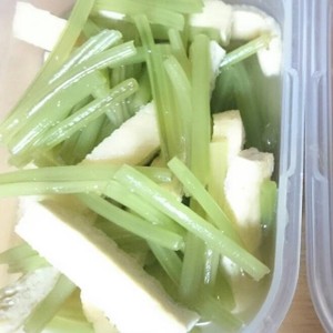 芋のつるの下処理 レシピ 作り方 By こりまんまおいしー クックパッド 簡単おいしいみんなのレシピが357万品