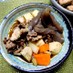 里芋と蒟蒻と豚肉と玉ねぎと人参の煮物