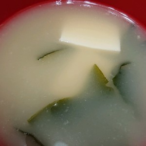 鍋キューブを使って簡単雑炊 レシピ 作り方 By ちびすけ母 クックパッド 簡単おいしいみんなのレシピが352万品