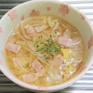 おやじ犬のもやしと白菜のコンソメスープ レシピ 作り方 By おやじ犬 クックパッド 簡単おいしいみんなのレシピが360万品