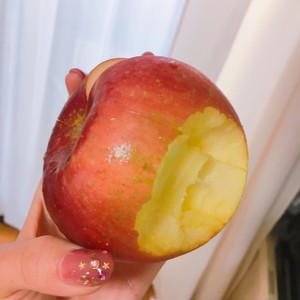 丸かじりりんごを食べやすく レシピ 作り方 By うっきー太郎 クックパッド 簡単おいしいみんなのレシピが355万品