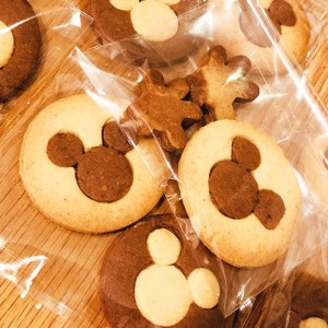 型抜きクッキー ミッキー レシピ 作り方 By Chisato クックパッド 簡単おいしいみんなのレシピが372万品
