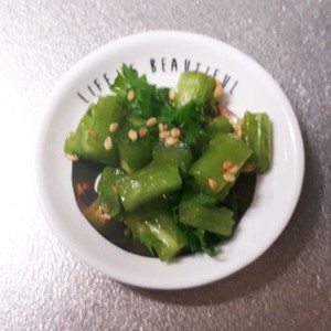 もったいないから わさび菜の茎の浅漬け レシピ 作り方 By もえねえ クックパッド 簡単おいしいみんなのレシピが362万品