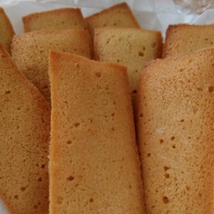 ケーキ用マーガリンで簡単フィナンシェ レシピ 作り方 By Usagirisa クックパッド