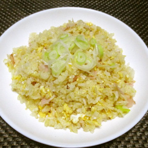 シンプルだけどガッツリ ねぎ塩チャーハン レシピ 作り方 By 狐ト白ノ曼珠沙華 クックパッド 簡単おいしいみんなのレシピが367万品