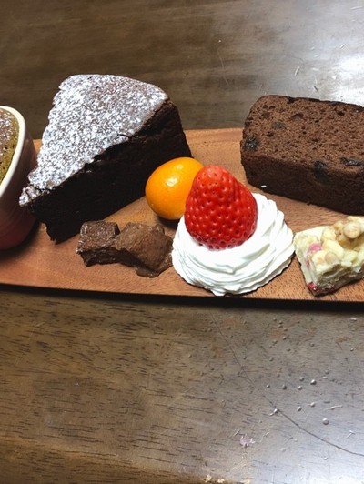 チョコレートラムケーキのレシピ