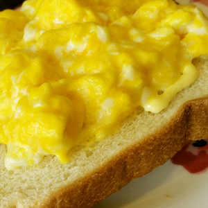 ホテルの朝食 低温調理スクランブルエッグ レシピ 作り方 By 低温調理器boniq クックパッド 簡単おいしいみんなのレシピが360万品