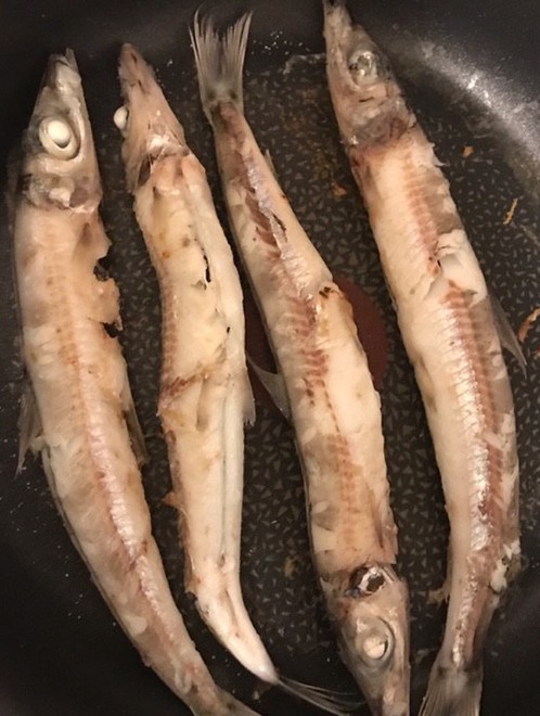 二ギスの塩焼きフライパンで レシピ 作り方 By Mikasama67 クックパッド 簡単おいしいみんなのレシピが376万品