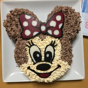 立体ケーキ キャラ ミニー レシピ 作り方 By ーk Kー クックパッド 簡単おいしいみんなのレシピが350万品